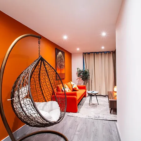 Apartment Alexander House By Avo Bradford