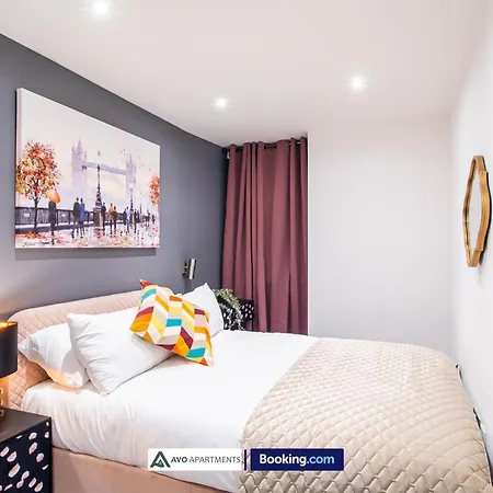 Apartment Alexander House By Avo Bradford