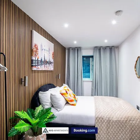 Alexander House By Avo *