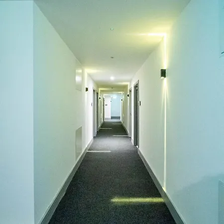 アパート Alexander House By Avo