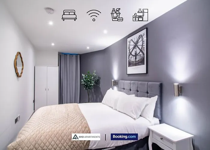 Alexander House By Avo