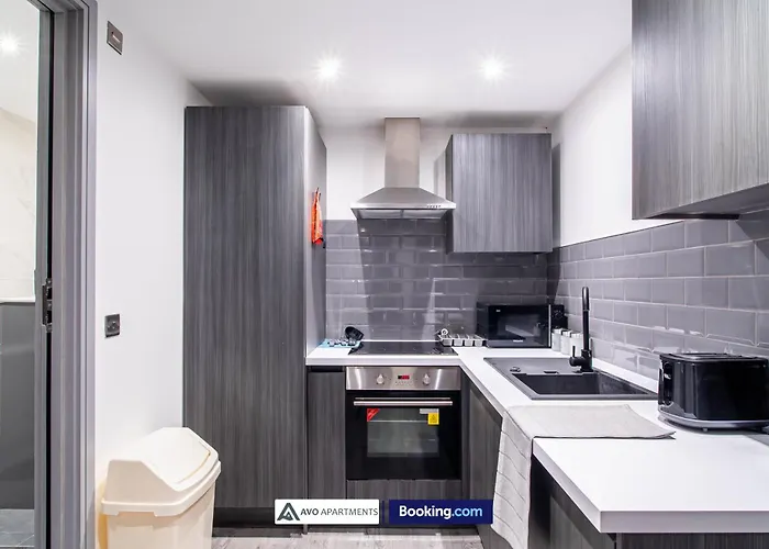 Alexander House By Avo *