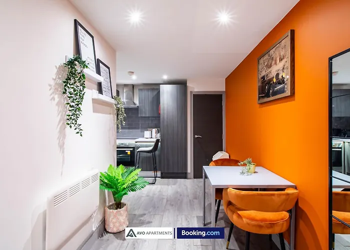 Alexander House By Avo * ブラッドフォード