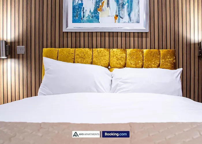 Alexander House By Avo