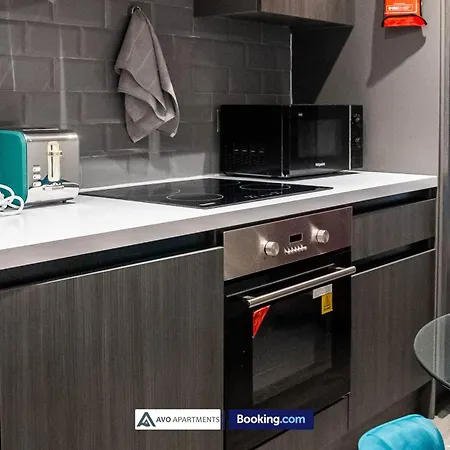 Alexander House By Avo