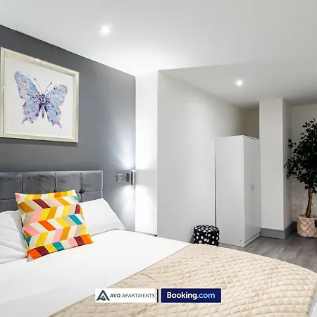 Alexander House By Avo * Bradford (West Yorkshire)