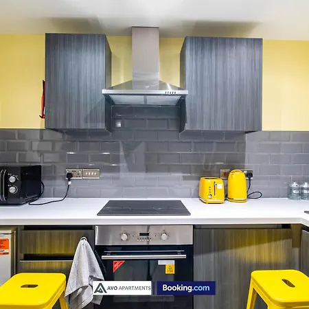 Alexander House By Avo * Bradford (West Yorkshire)